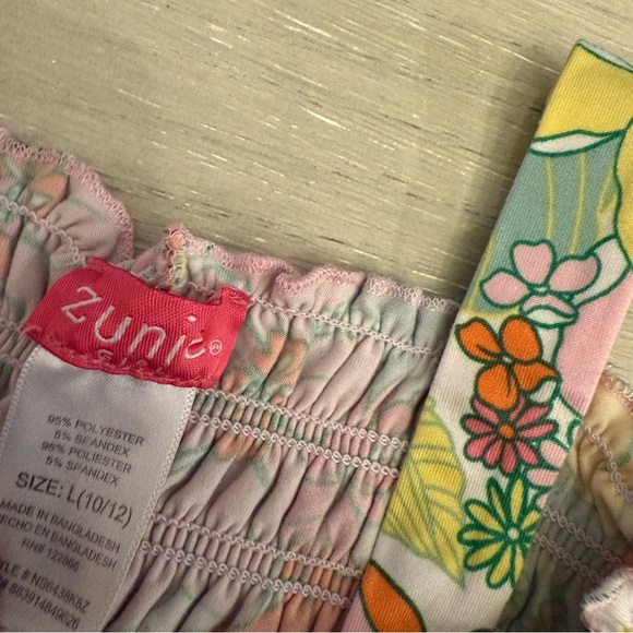 Zunie Girl Floral Dress - Picture 3 of 5